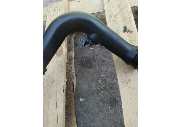 Патрубок інтеркулера Renault Kangoo 1.5, 1.9 dci, 8200290500